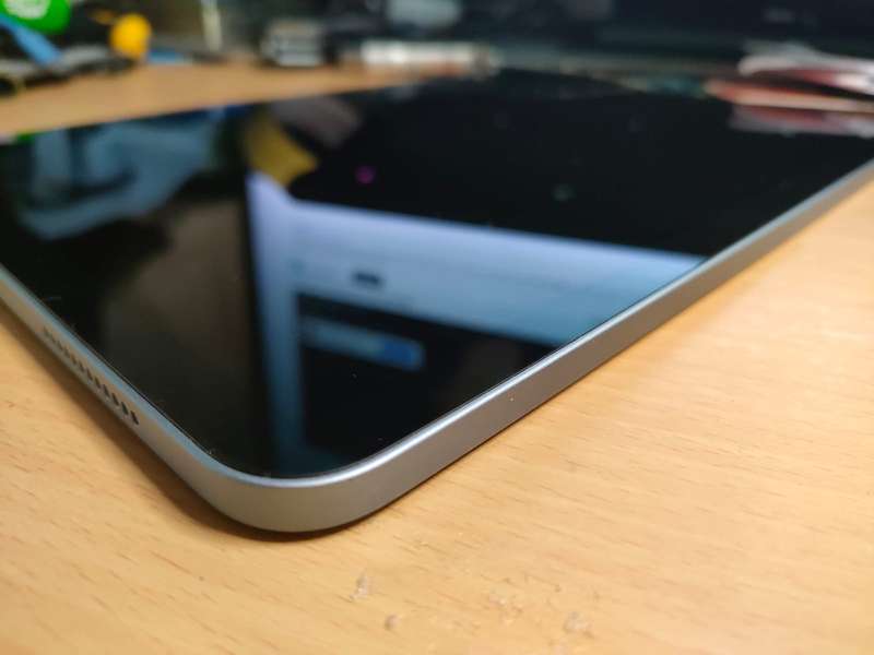 Apple iPad Air 4th Gen (2020) A2316  | 3.0 GHz* Apple A14 Bionic *** READ ***