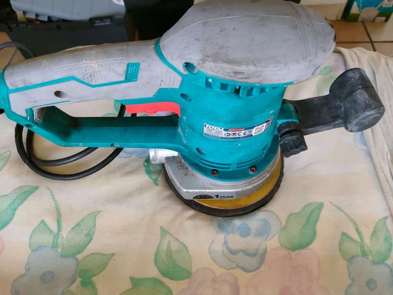 Total Tools - Rotary Sander - 450W