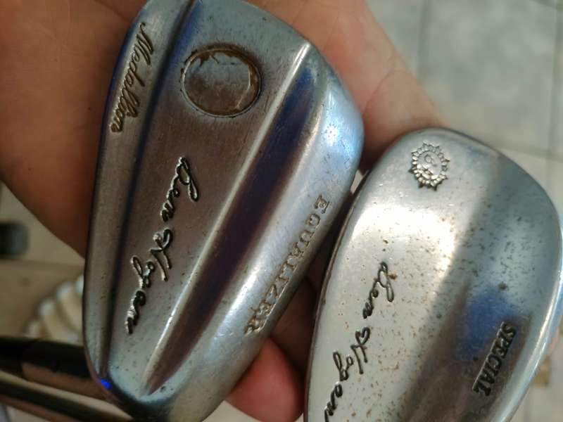 *** Amazing *** Ben Hogan Golf Irons + Sand Iron & Sand Wedge