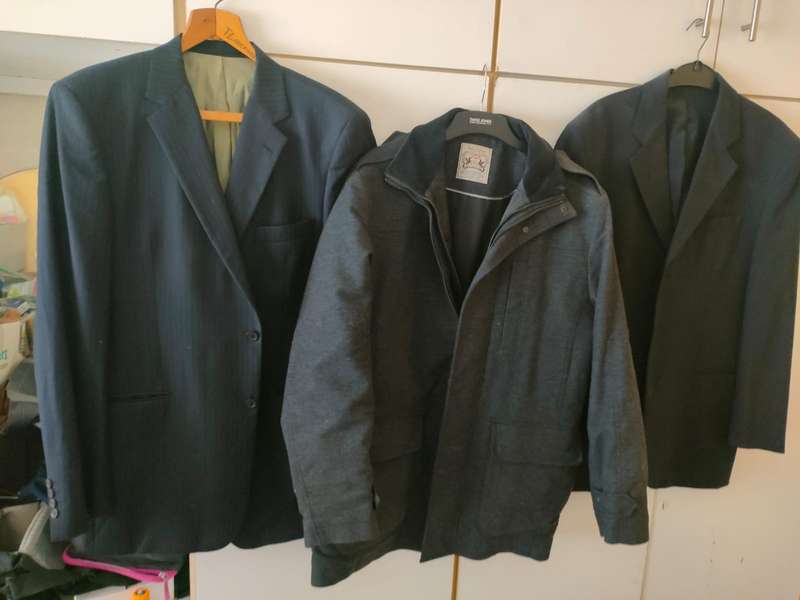 ** AMAZING *** 3 x Mens Suit Jacket / Blazer / Jacket (Large - X-Large)