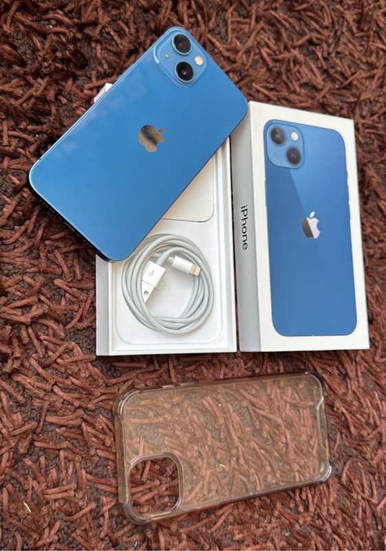 Iphone 13 256gb blue color
