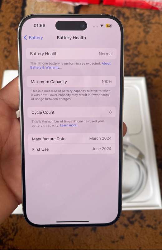iPhone 15 pro 128gb natural titanium