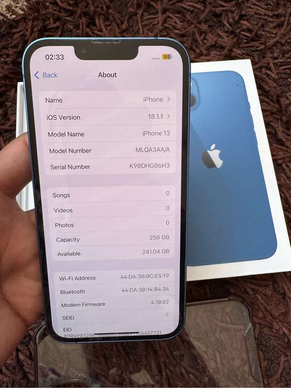 Iphone 13 256gb blue color
