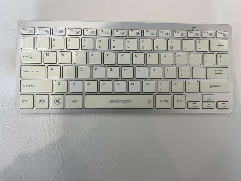 Astrum Elete Blutooth Keyboard