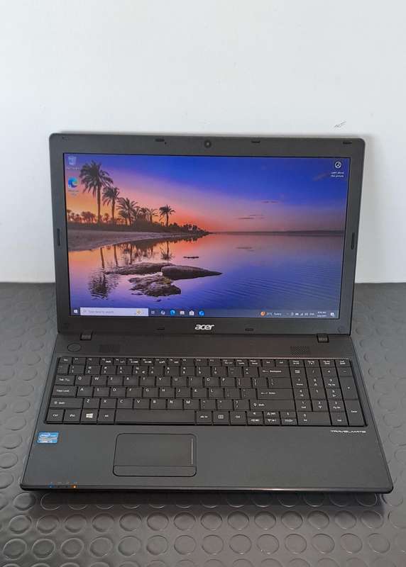 Acer Travelmate i5 laptop