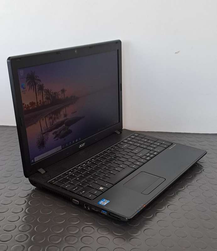 Acer Travelmate i5 laptop