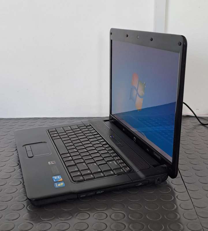HP Compaq Core 2 Duo Laptop
