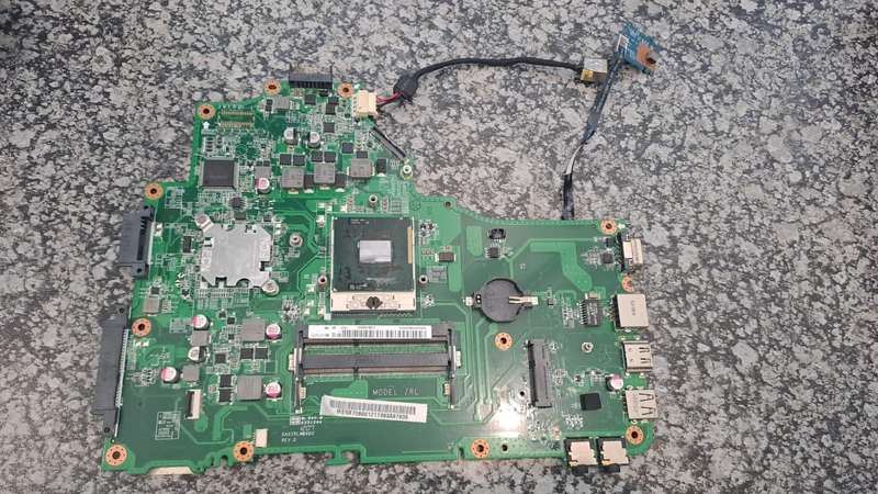 ACER ASPIRE 5349, 5749  LAPTOP MOTHERBOARD ** i3 -2nd Gen