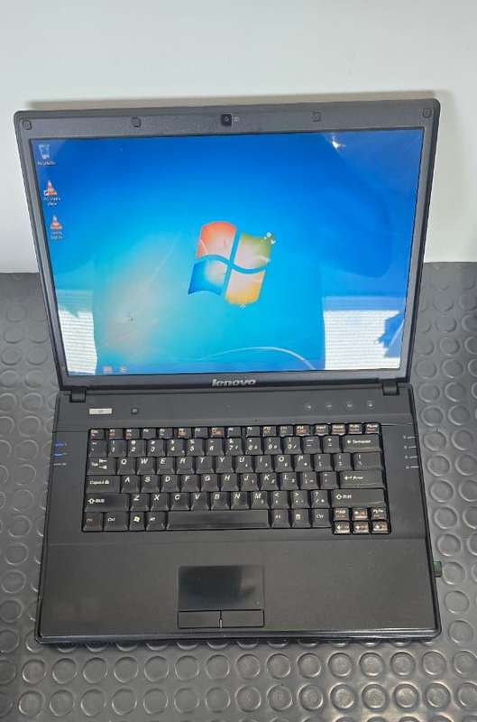 Lenovo Celeron Laptop - FREE SHIPPING