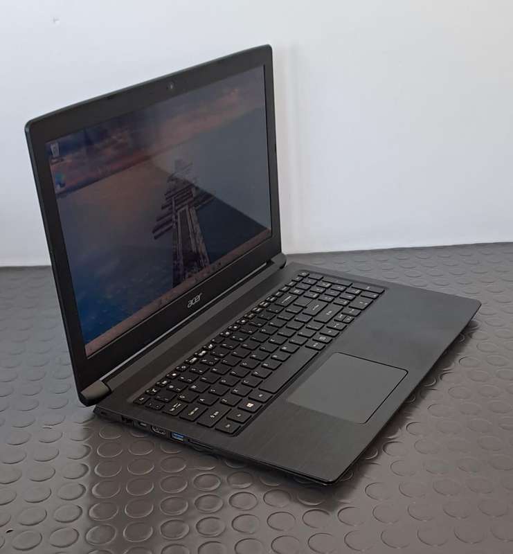 Acer Aspire i3 laptop
