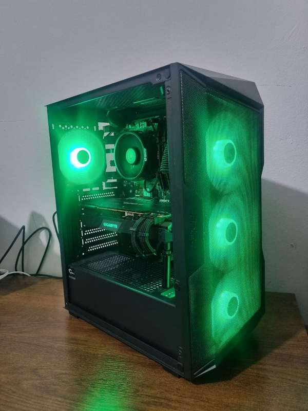 Ryzen 5 & RTX Gaming PC