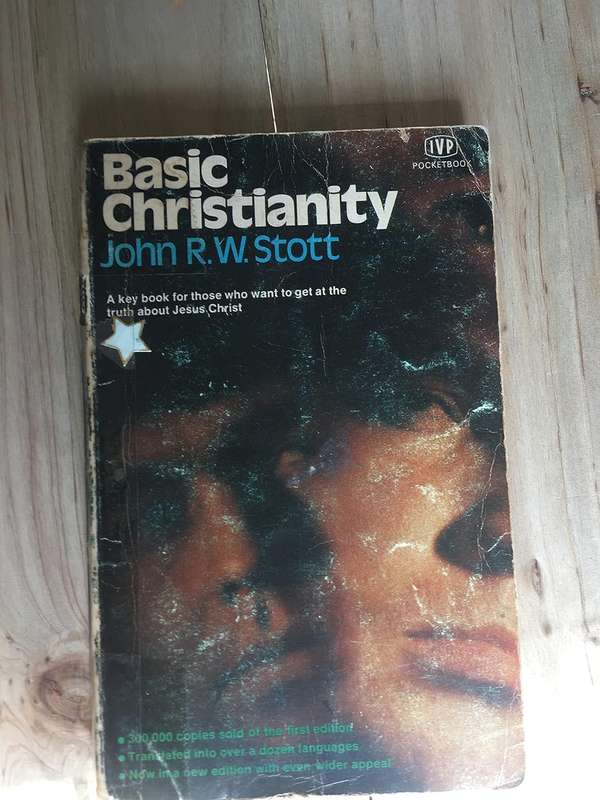 Basic Christianity - John Stott