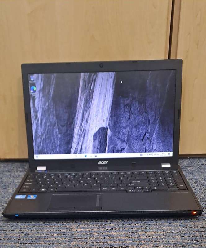 Acer Laptop - i5