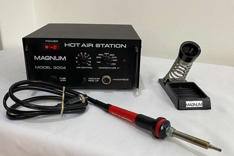 Magnum 3004 Hot Air Station