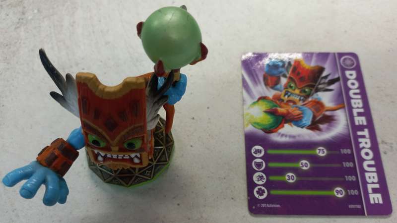 Double Trouble Figurine - Skylanders Spyros Adventure