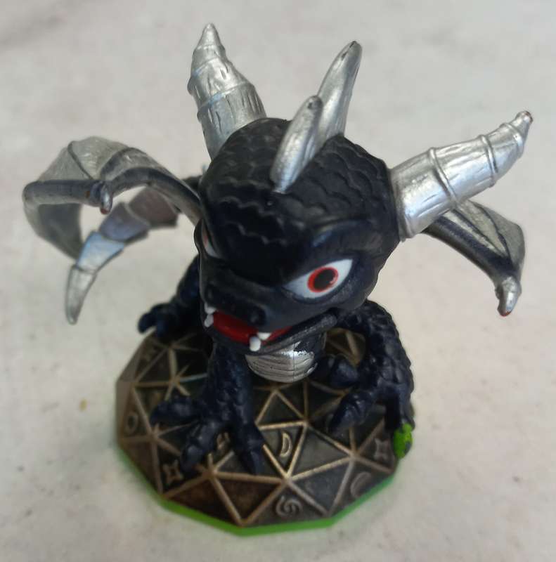 Dark Spyro Figurine - Skylanders Spyros Adventure