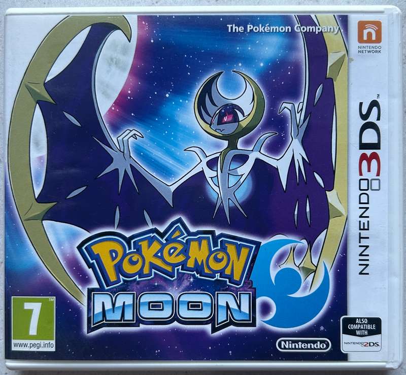 Pokémon Moon (Nintendo 3DS) - Complete