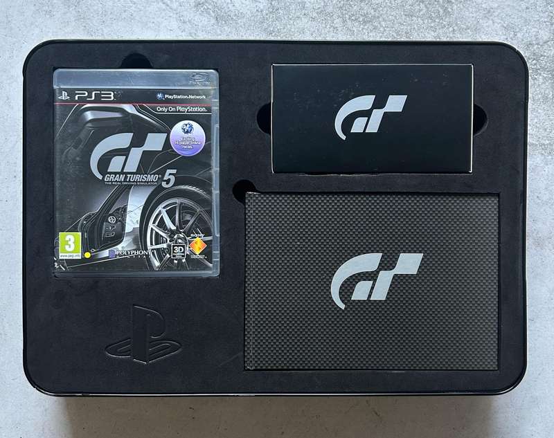 Gran Turismo 5 - Signature Edition (PS3)