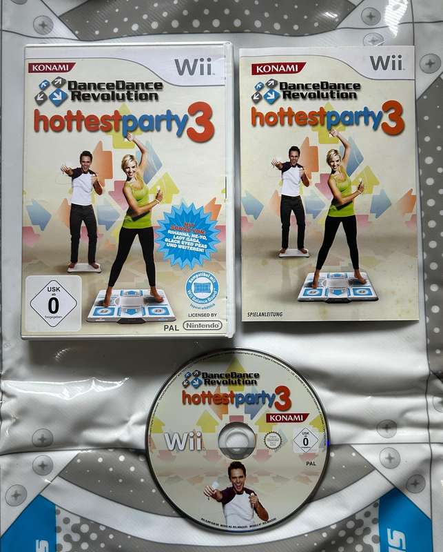 Dance Dance Revolution Hottest Party 3 (Bundle) (Wii)