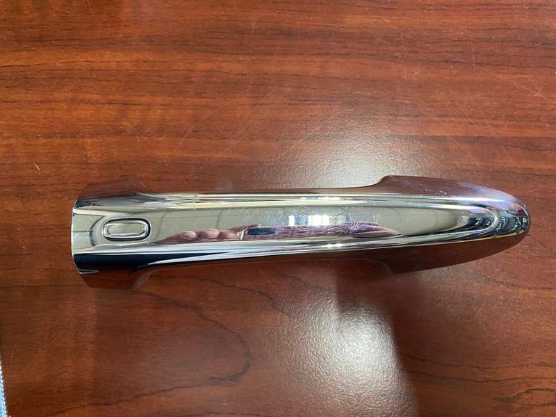 TOYOTA HILUX GD-6 DOOR HANDLE