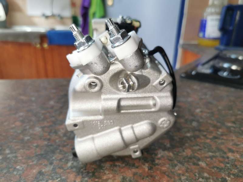 Aircon Compressor - LR058017 - Land Rover Discovery 4