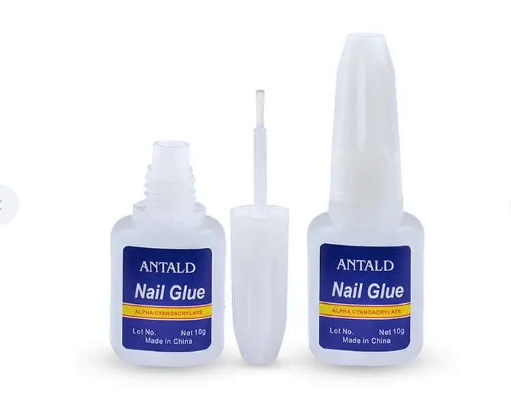 Brush On Nail Glue by Miss Smoo 10ml