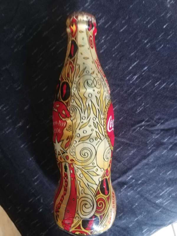 Coca-Cola x Nando's 250ml bottle