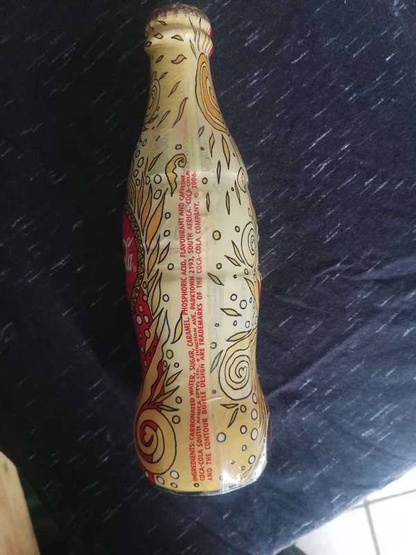 Coca-Cola x Nando's 250ml bottle