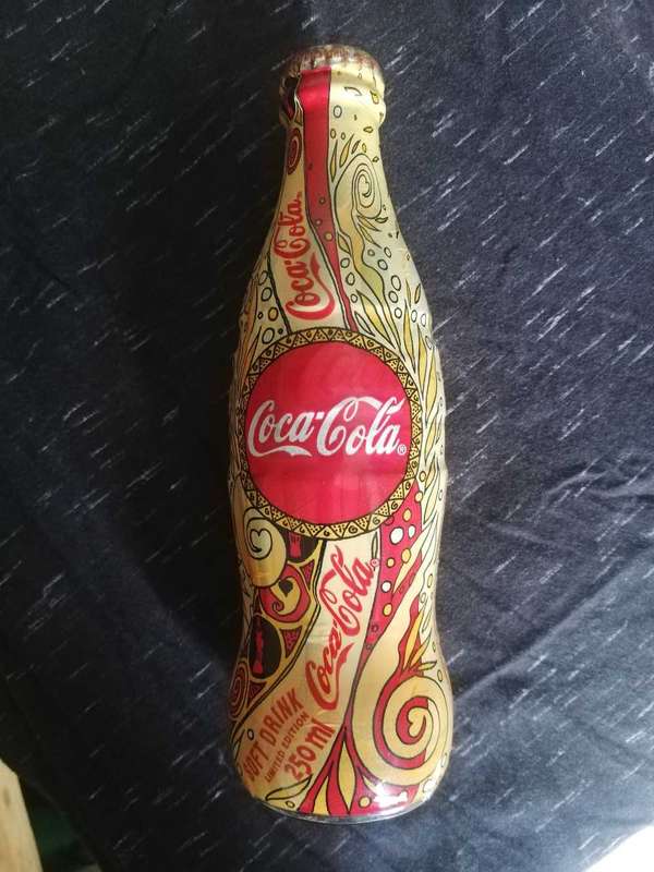 Coca-Cola x Nando's 250ml bottle