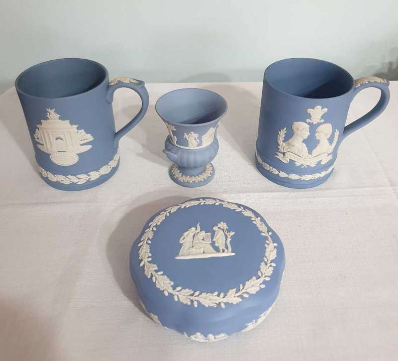 Four Wedgwood Jasperware Items
