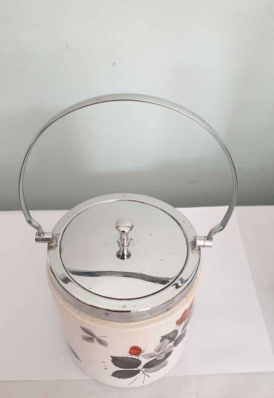 Vintage Midwinter ceramic Biscuit Barrel
