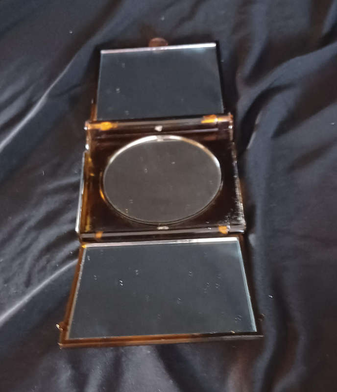 Vintage bakelite faux totoise shell compact 3 mirror set
