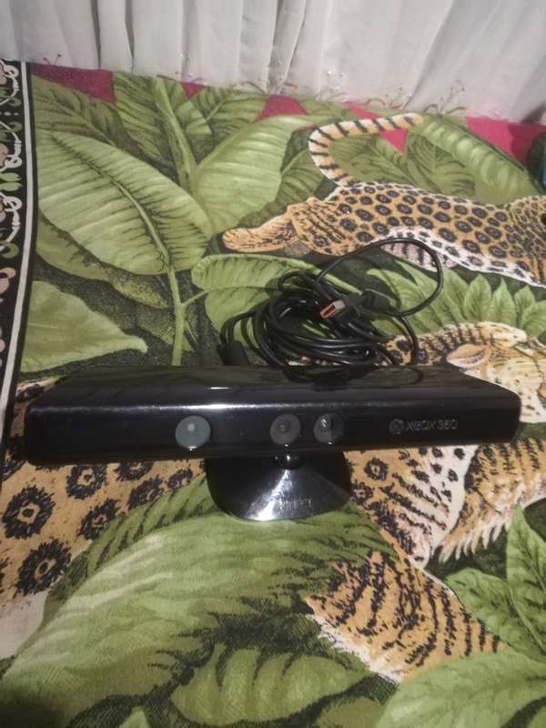 Xbox 360 kinect sensor