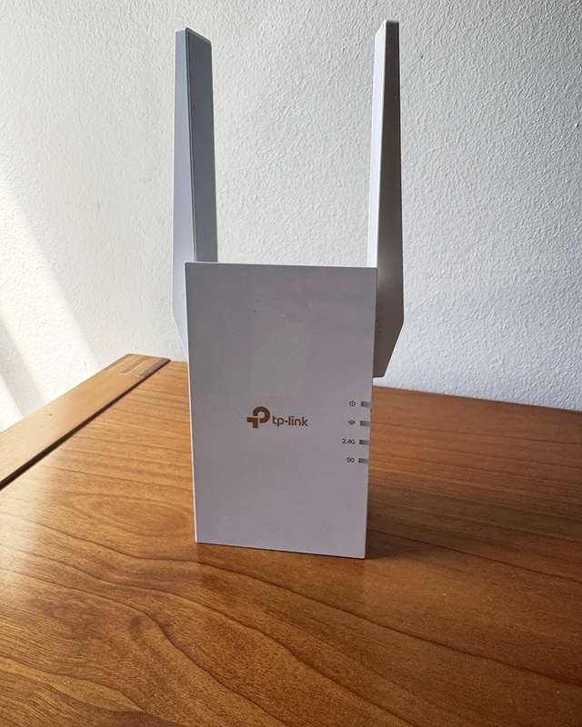 TP Link RE605X AX1800 Wi-Fi Range Extender