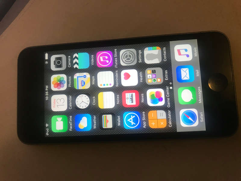 Apple iPod Touch | GREY | 16GB | 5th Generation | A1421 | MGG82BT/A | RETINA DISPLAY