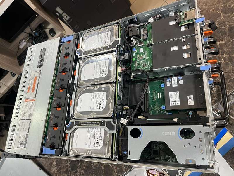 Dell PowerEdge R730XD 2 x 12 Core Intel Xeon CPU Server - 2.5"