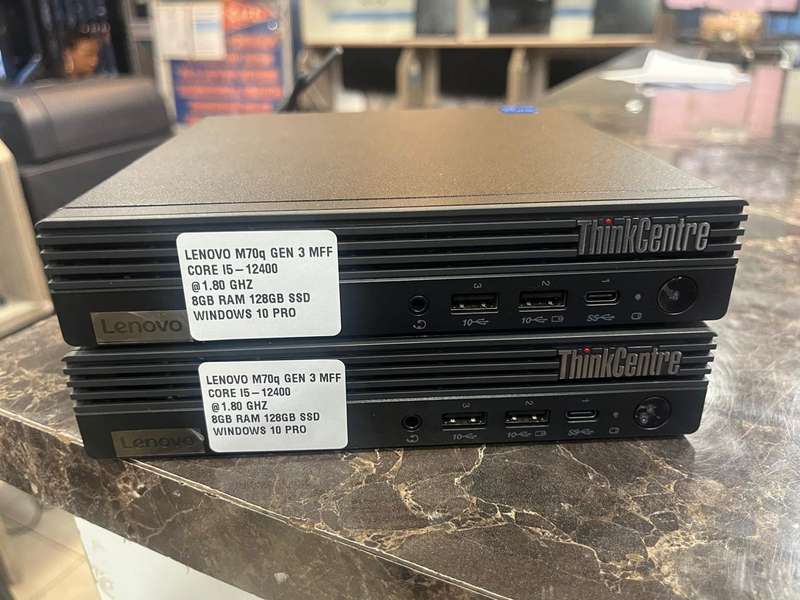ThinkCentre M70q Gen 3 Desktop Computer - Core i5-10th 8GB RAM, 1.80 GHz, Windows 11 Pro