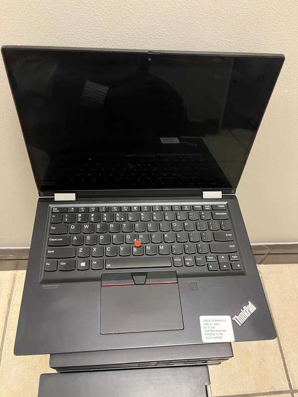 Lenovo ThinkPad X13 Yoga 13.3" 2-in-1 i5 10th Gen 256GB SSD 16GB RAM Win 11