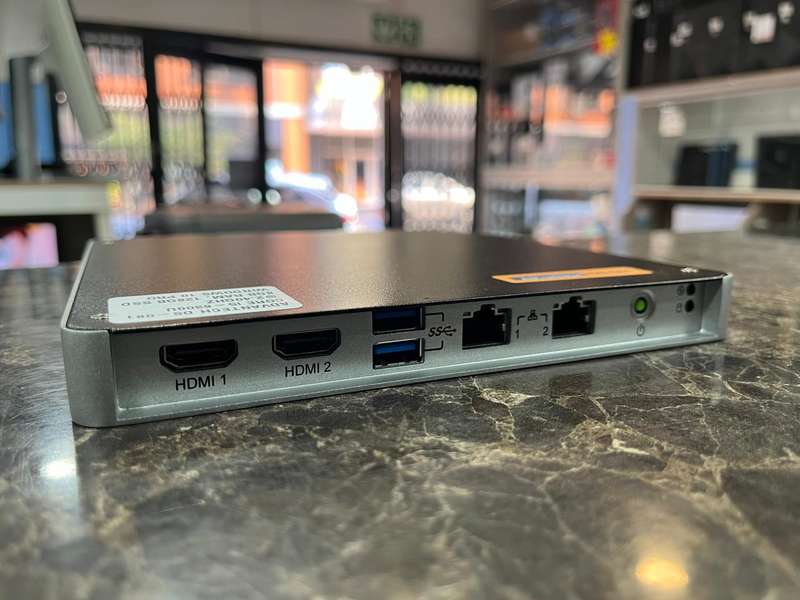 ADVANTECH DS-081GB ULTRA-SLIM FANLESS DIGITAL DESKTOP INTEL I5 6TH GEN  8GB RAM 128GB SSD