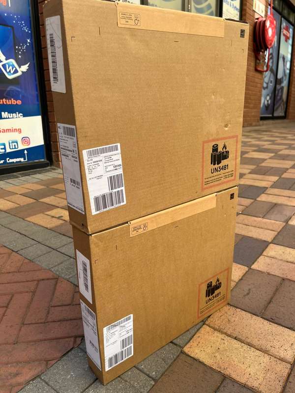 Dell Vostro 3440 14-inch FHD+ Laptop - Intel Core i5-1334U 512GB SSD 16GB RAM Win 11 Pro New