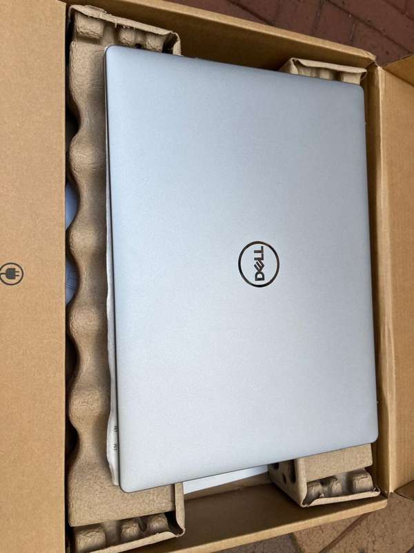 Dell Vostro 3440 14-inch FHD+ Laptop - Intel Core i5-1334U 512GB SSD 16GB RAM Win 11 Pro New