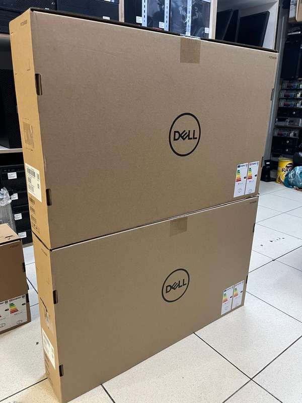 Dell P2724DEB 27-inch Quad HD 5ms IPS Video Conferencing Monitor
