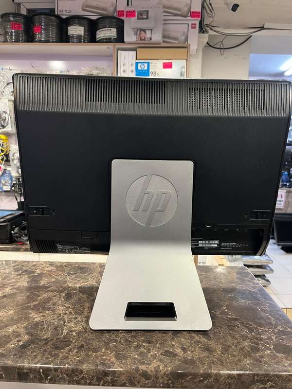 HP Pro One 600 G1- (AIO), Intel Core i7-th Gen, 8GB RAM, 256 SSD.