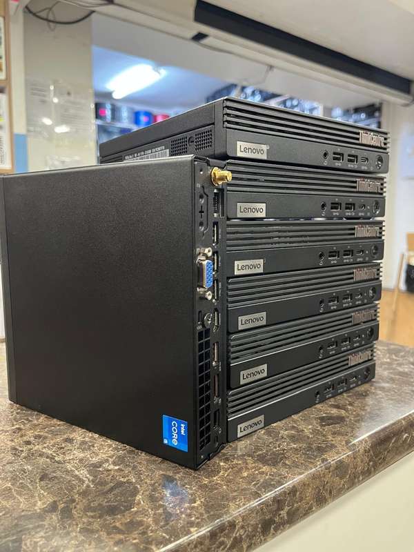 LENOVO THINKCENTRE M70Q GEN 3 - MINI PC - I5 12400T - 8GB DDR4 -256GB NVME SSD