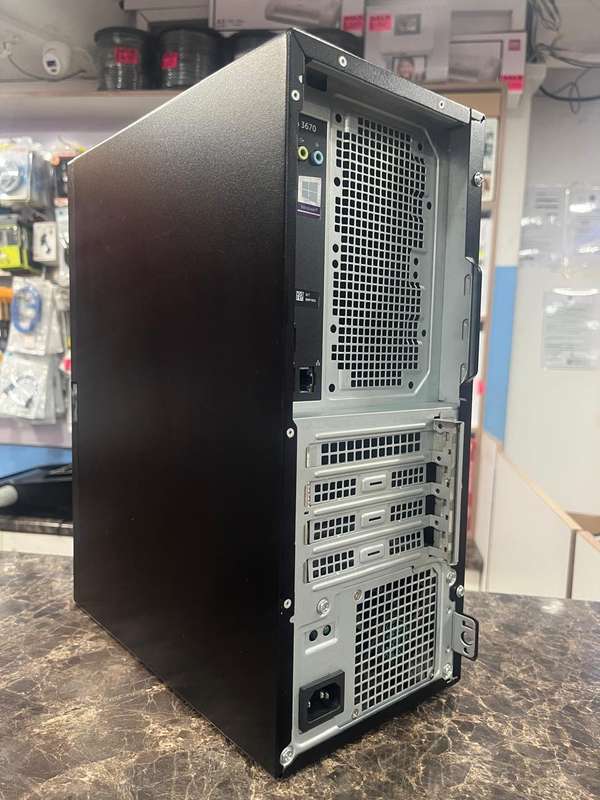 Dell Vostro 3671 Desktop 9th Gen Intel Core i7 9700 16GB RAM 512GB SSD