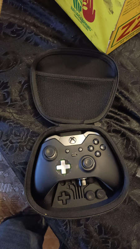 Xbox series 2 control