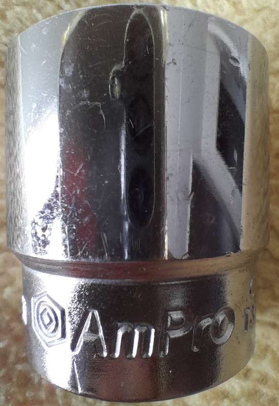 Ampro 32mm Socket