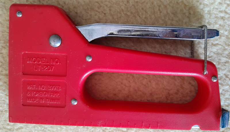 LT-207A Light-duty Staple Gun