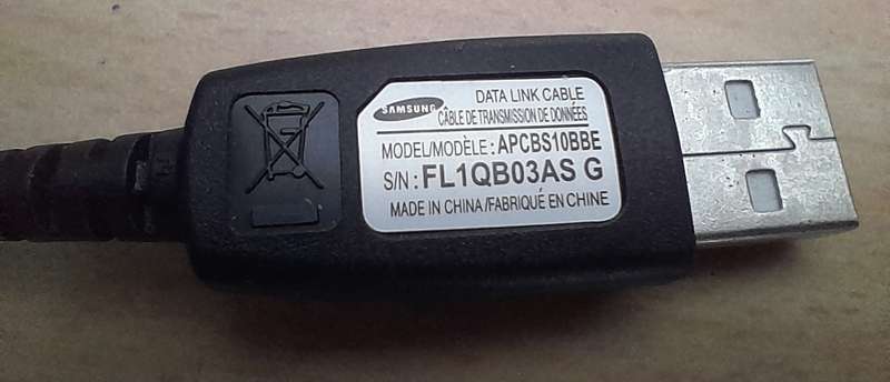 Samsung APCBS10BBE Data Link Cable