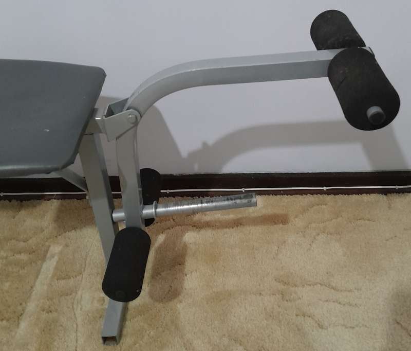 Trojan Strength Bench including Leg Extension, with Weights and Leather Belt